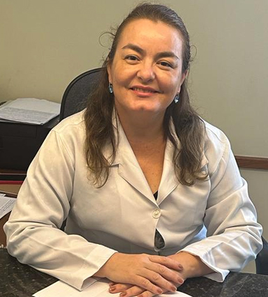 Dra. Beatriz Cristina
